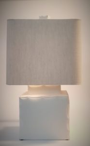 10038 White Ceramic Lamp 01 1