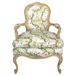 carved fauteuil front 2