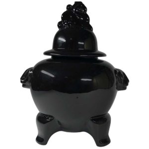 jaru lidded cat vase front