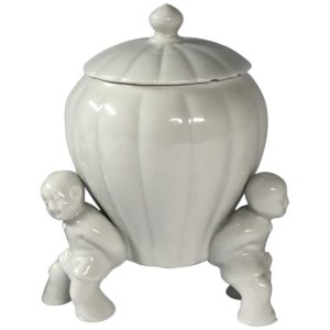 lidded blanc de chine vases front